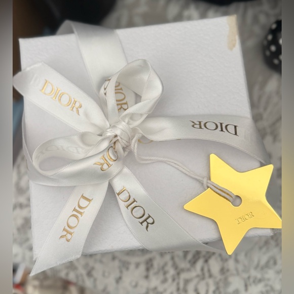 Dior Accessories - Dior White Box with Dior Gold Star & Ribbon bundle